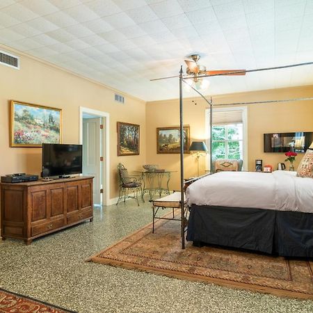 באטון רוז' The Stockade Bed And Breakfast מראה חיצוני תמונה