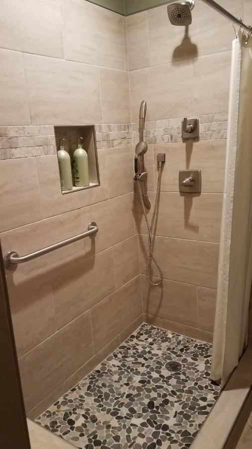 באטון רוז' The Stockade Bed And Breakfast מראה חיצוני תמונה